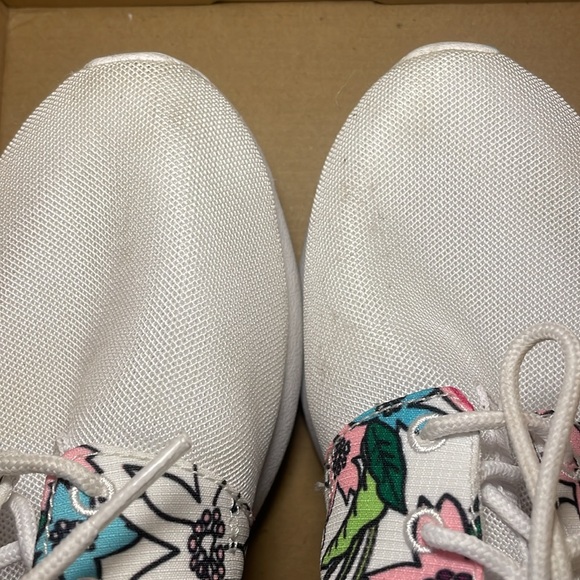 Nike Roshe One Women’s - Picture 3 of 7